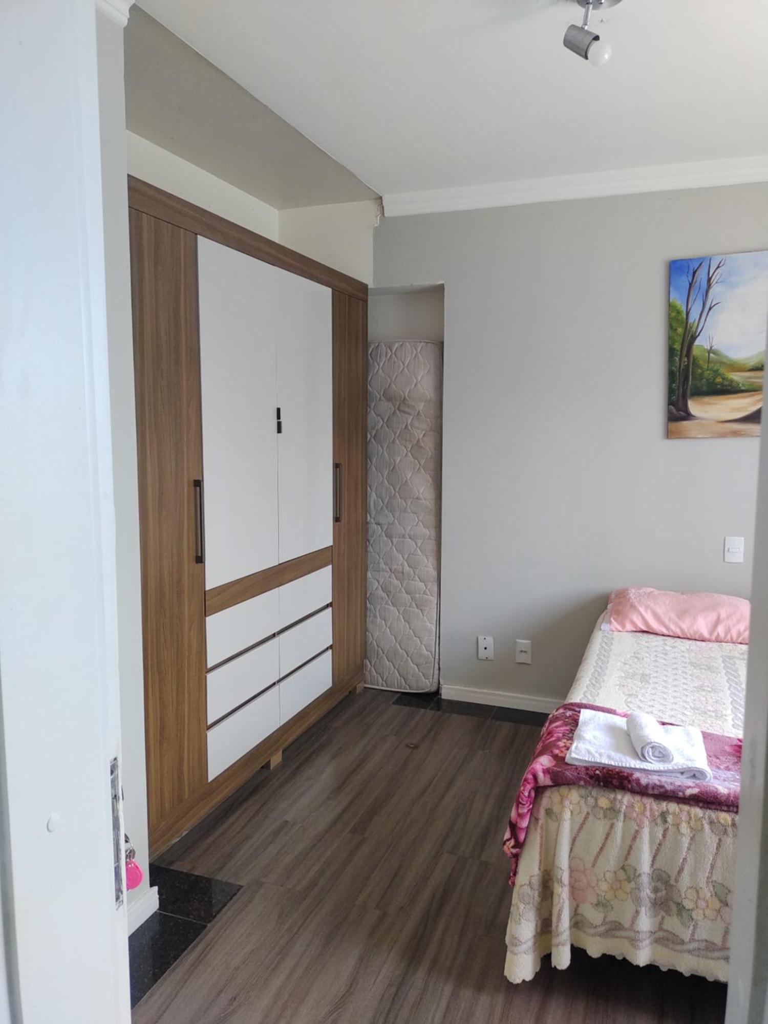 Em Apartamento Hospedagem domiciliar *